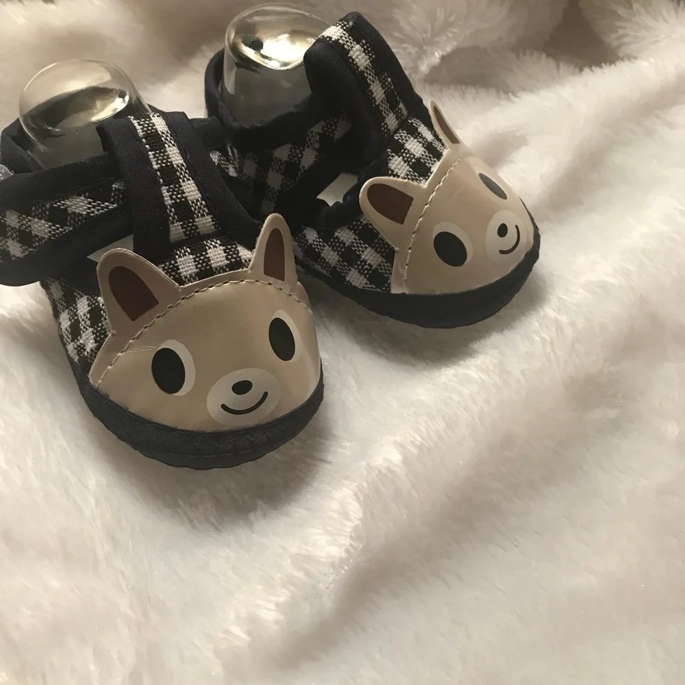 Newborn Baby 3D  Bootie Shoes 0-6 Months NEW